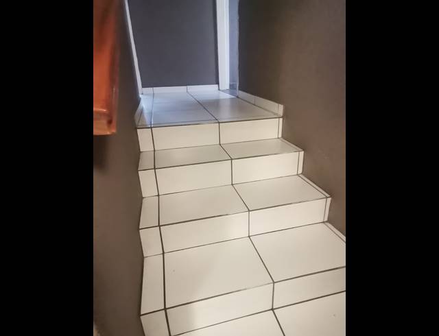 2 bed property to rent in SELCOURT